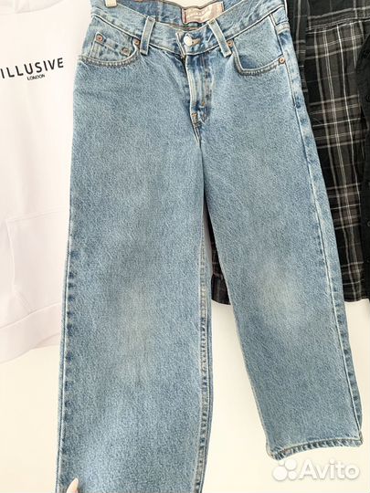 Пакет одежды на мальчика 140 Джинсы levis