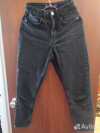 Джинсы mom c высокой талией