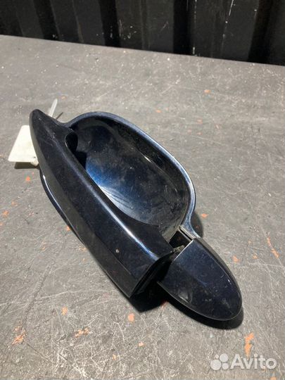 Ручка двери нaружная левая Bmw 5 E60 M57D30