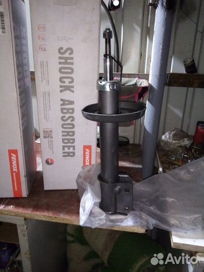 Стойка ароматизатора передняя на opel corsa