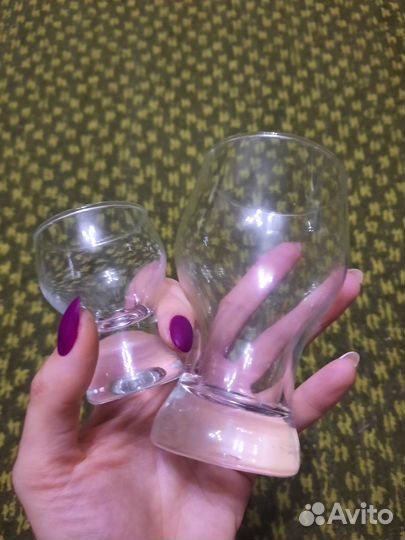 Набор бокалов и рюмок