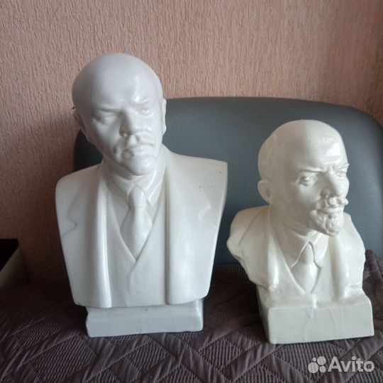 Бюст Ленин