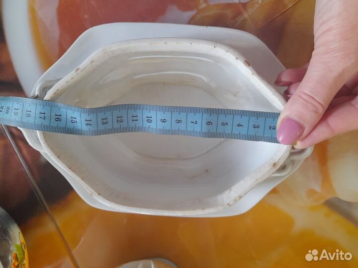 Блюдо с крышкой Кузнецов