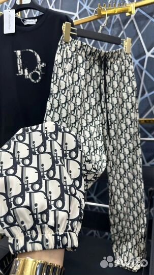 Спортивный костюм женский Dior