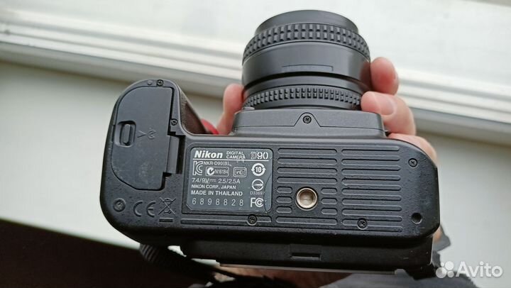 Фотокамера Nikon d90 + объектив Nikkor 50 1.4d