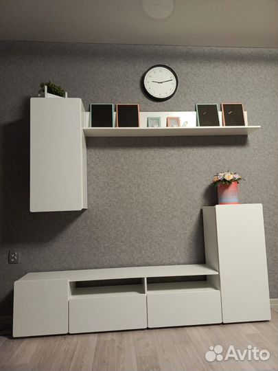 Стенка в гостиную