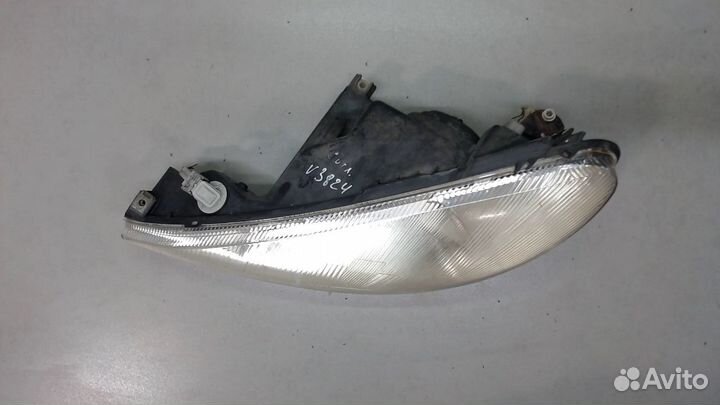 Фара (передняя) Peugeot 206, 2002