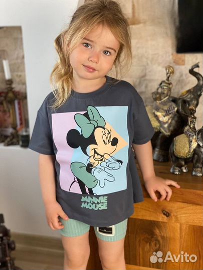 Костюм летний для девочки:футболка, леггинсы