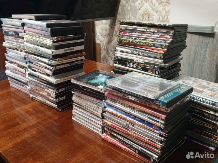 Компьютерные игры и фильмы, диски