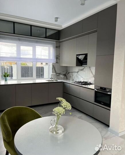 Кухонный гарнитур на заказ. Своё производство