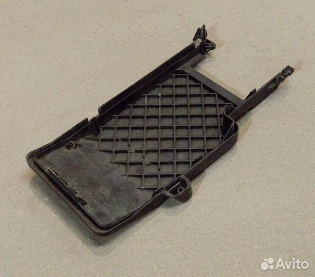 Корпус блока предохранителей Mercedes-Benz E-Class