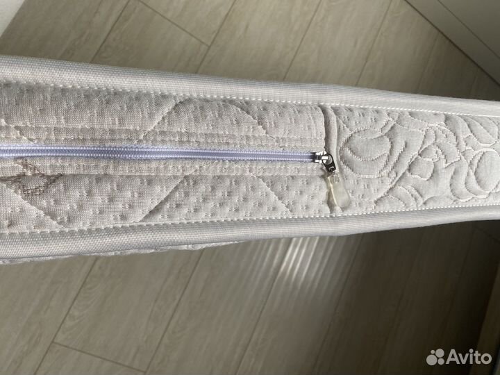 Детская кроватка с продольным маятником Лель