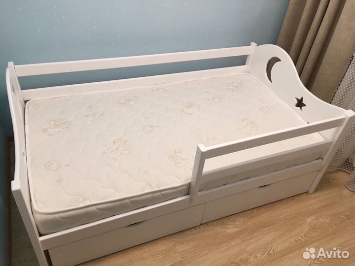 Кроватка детская Луна