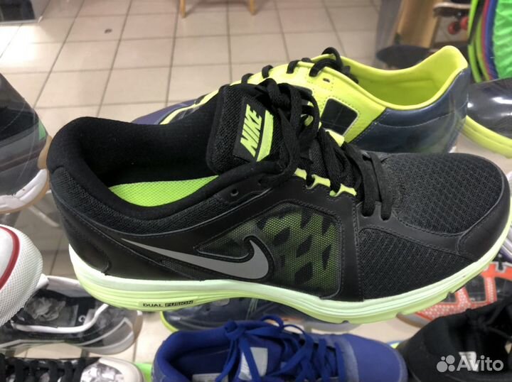 Кроссовки новые оригинал