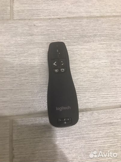 Лазерная указка Logitech R-400