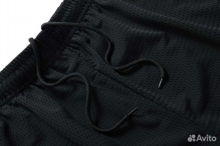 Мужские спортивные шорты (сетка)