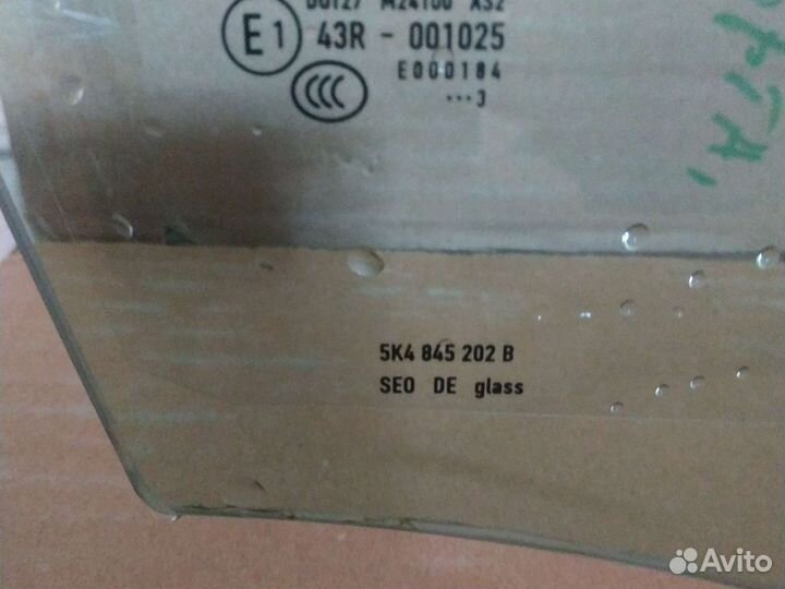 Стекло переднее правое Гольф 6