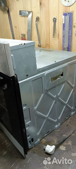 Духовой шкаф