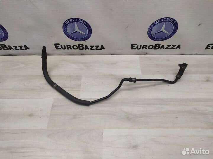 Обратка расширительного бачка Mercedes W204