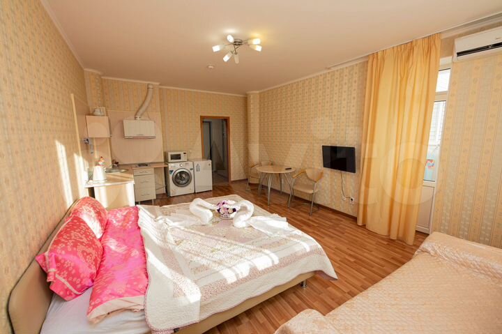 Квартира-студия, 42 м², 12/15 эт.