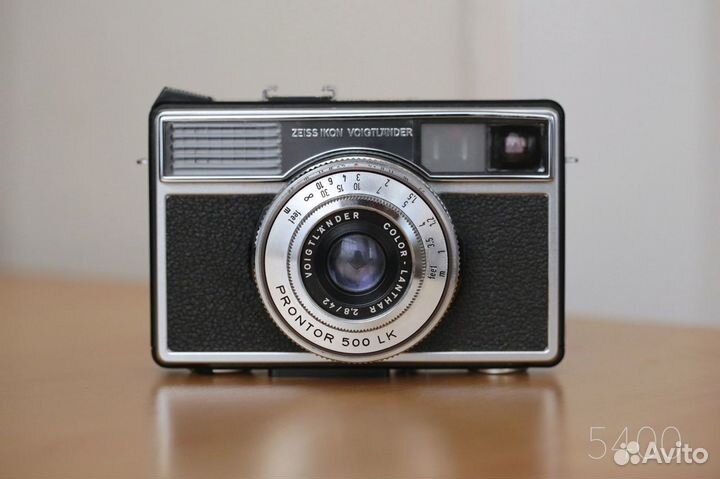 Пленочный фотоаппарат