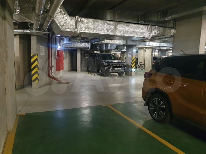 Машиноместо