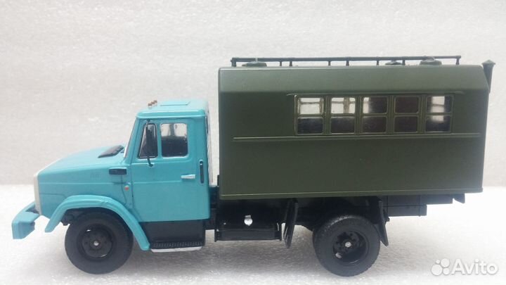 1:43 ЗИЛ-4333 кунг