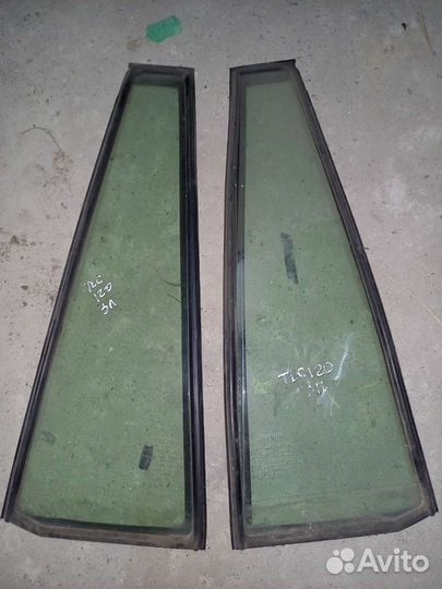 Стекло треугольник Тойота Ленд крузер прадо 150