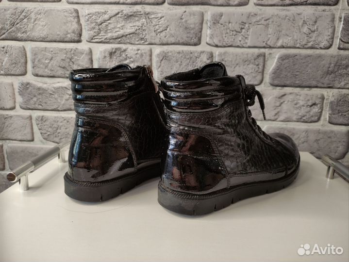 Ботинки демисезонные