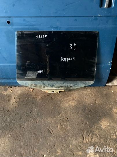 Стекло заднее правое УАЗ 3160-3163