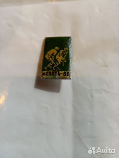 Згачек олимпиада 80 поврежден пластик в верху