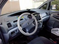 Toyota Previa 2.4 AT, 2000, 490 000 км, с пробегом, цена 900 000 руб.