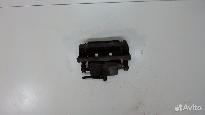 Суппорт Subaru Legacy Outback (B15), 2016