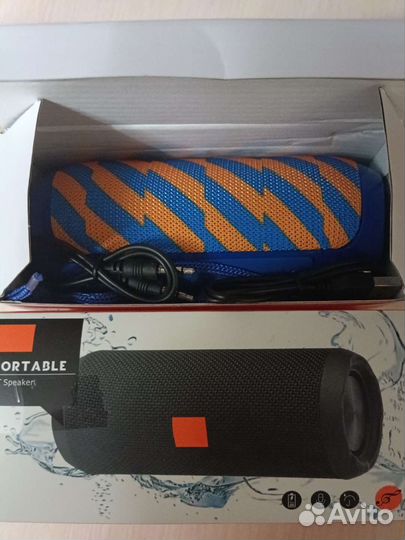 Беспроводная блютуз колонка