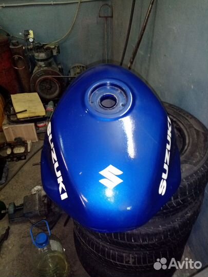 Бак Suzuki rf