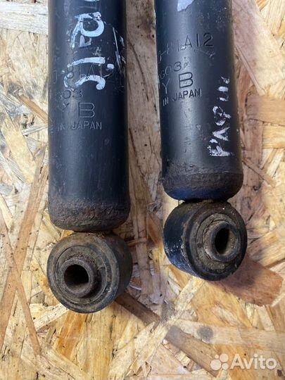 Амортизатор подвески передний Suzuki Jimny