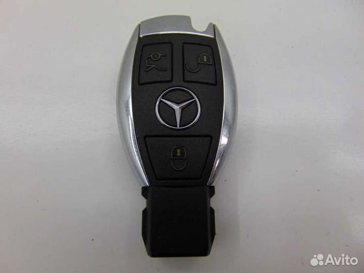 Ключ Mercedes-Benz E W207 0