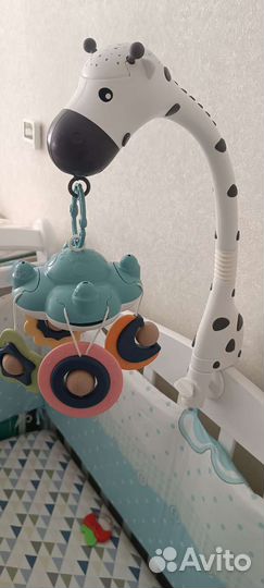 Музыкальная карусель на кроватку