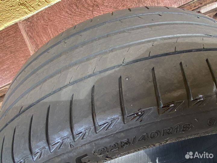 Bridgestone 613V 225/40 R18