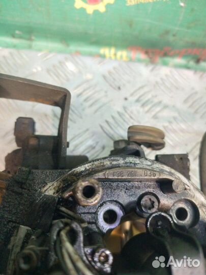 Моновпрыск Volkswagen Passat B3 универсал 1.8 1998