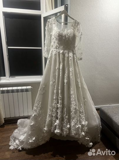 Свадебное платье 42 44 новое