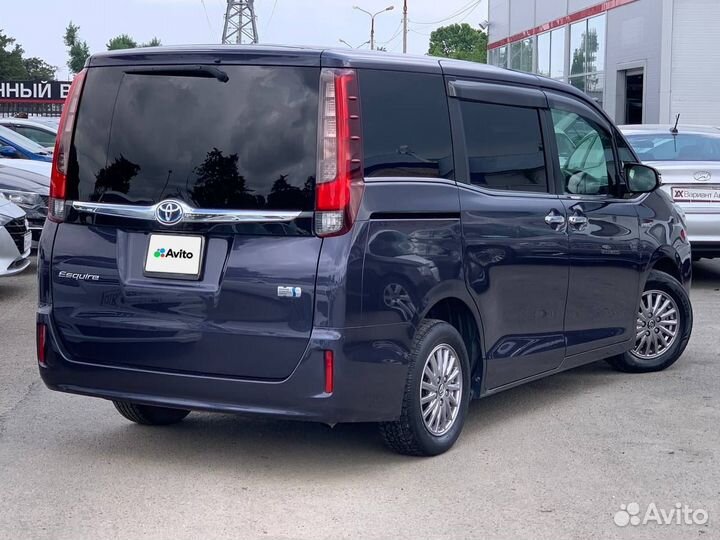 Toyota Esquire 1.8 CVT, 2015, 97 000 км