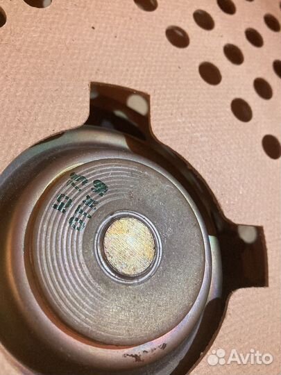 Виниловый проигрыватель