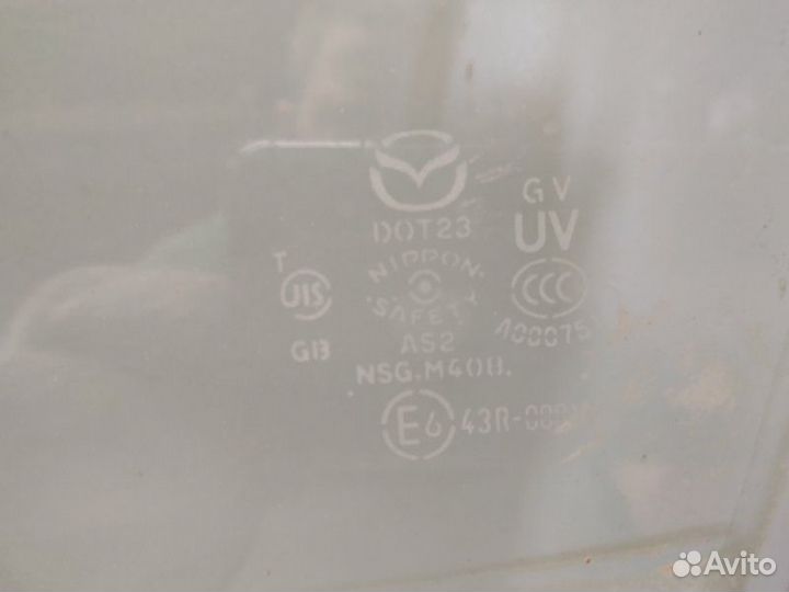Стекло двери переднее левое Mazda Cx-7 ER L3-VDT