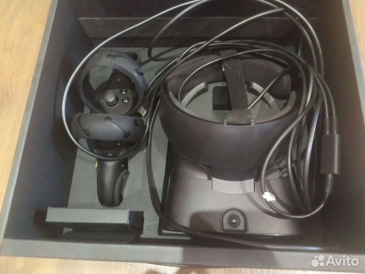 Шлем виртуальной реальности oculus rift s