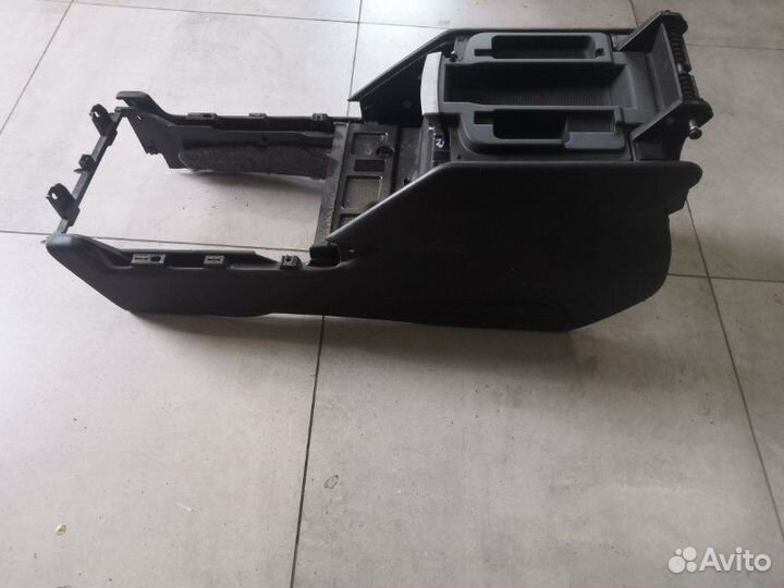 Консоль центральная Land Rover Range Rover Sport