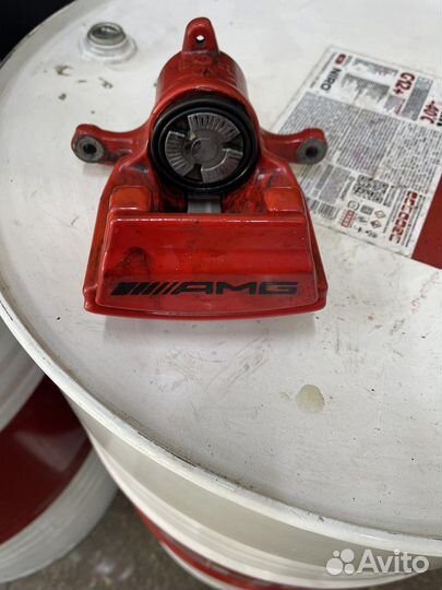 Суппорт тормозной задний GLE