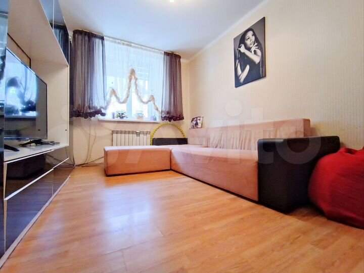 2-к. квартира, 37 м², 1/3 эт.