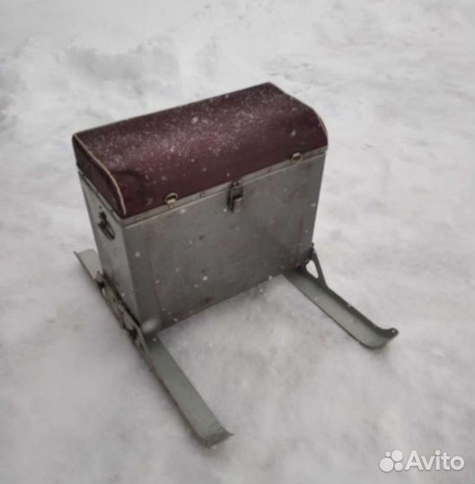 Ящик для зимней рыбалки