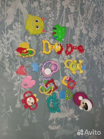 Игрушки погремушки